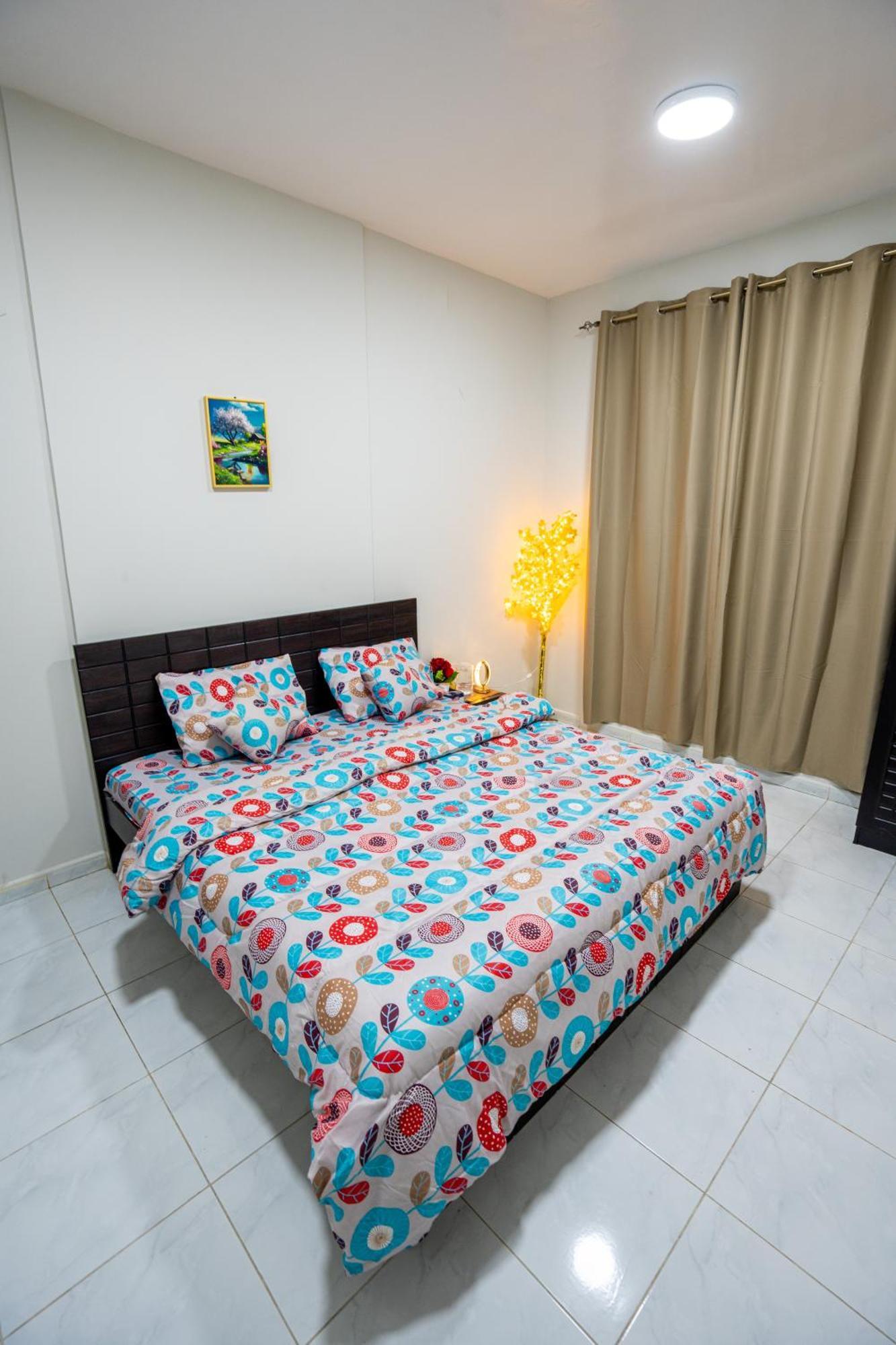 Privatunterkunft Tourist Family And Couple Abudhabi Baith Al Jannah Llc